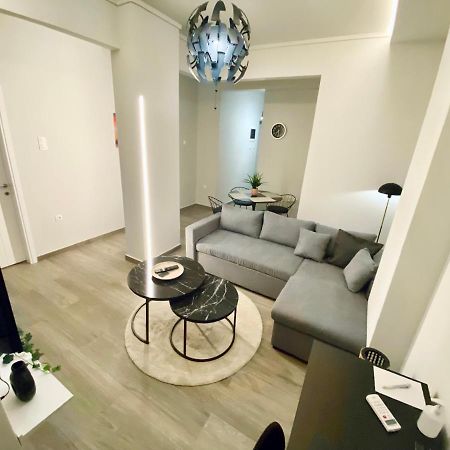 Central Grey Quiet Apartment Salonicco Esterno foto